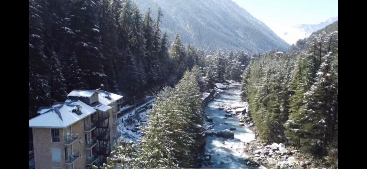 Moksha Riverside Resort Kasol Zewnętrze zdjęcie