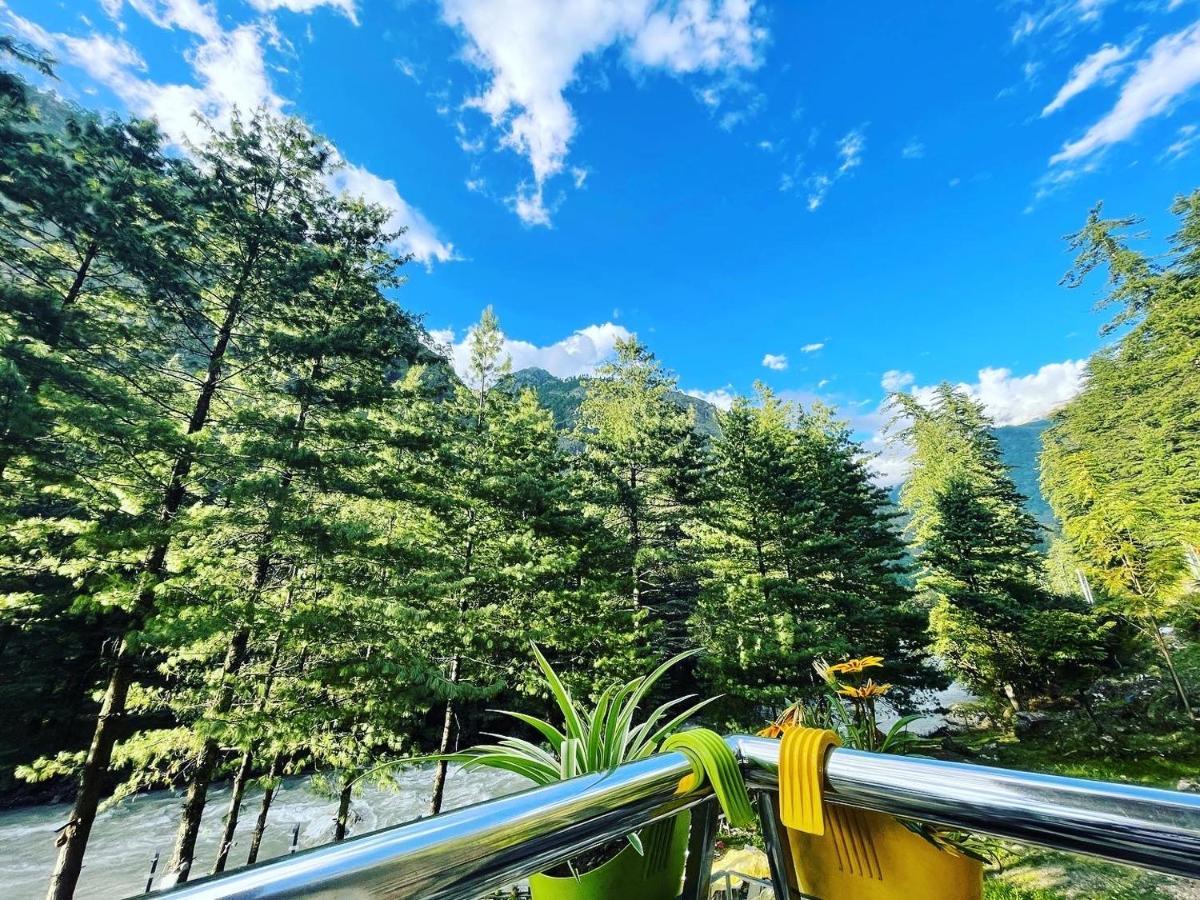 Moksha Riverside Resort Kasol Zewnętrze zdjęcie